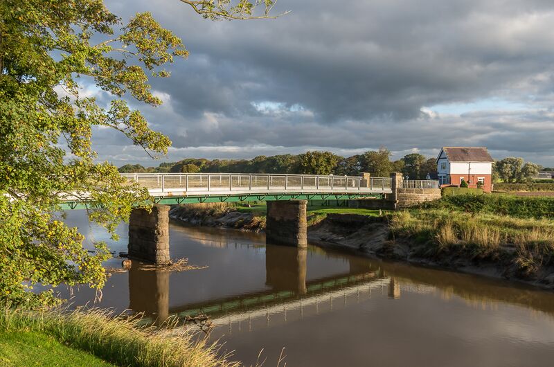 Файл:Cartford Bridge 2018.jpeg