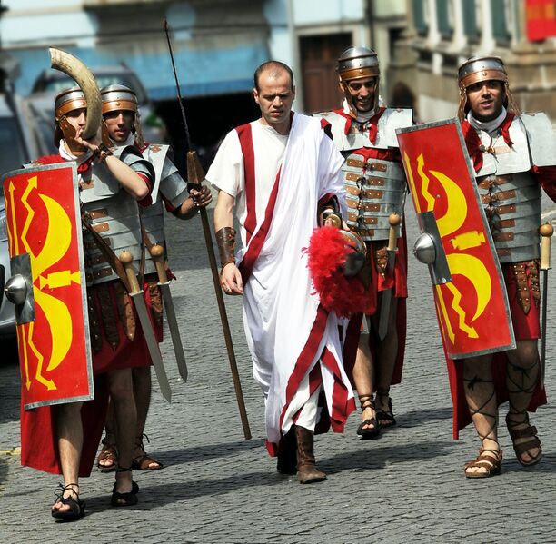 Файл:Romanos.JPG