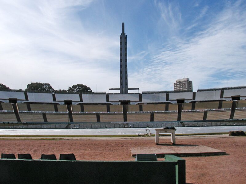 Файл:Estadiocentenario.JPG