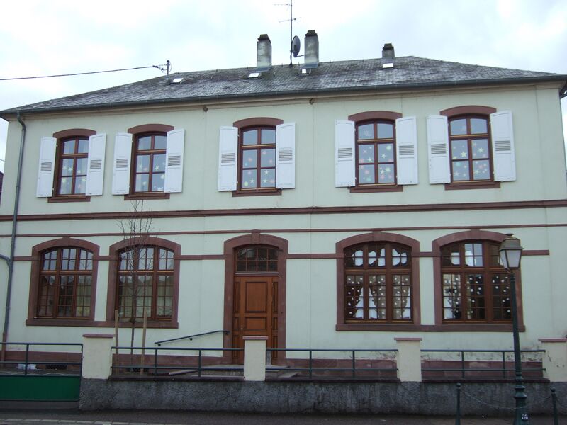Файл:Ecole Communale.JPG