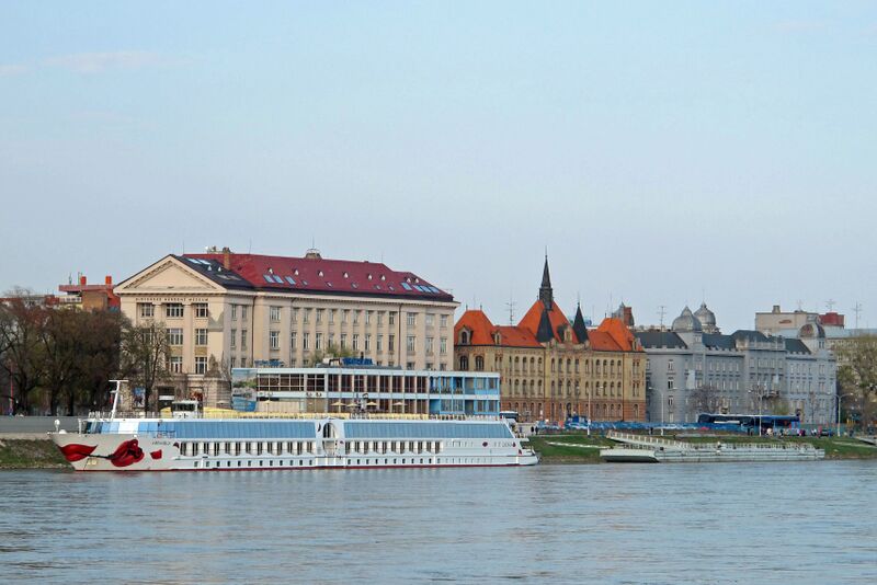 Файл:A-Rosa Bella (ship, 2002) 001.jpg