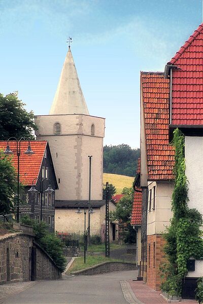 Файл:RitschenhausenKirche2005-07-02.jpg