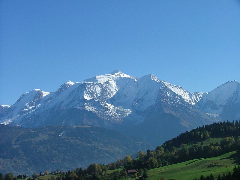 Файл:Mont Blanc oct 2004.JPG