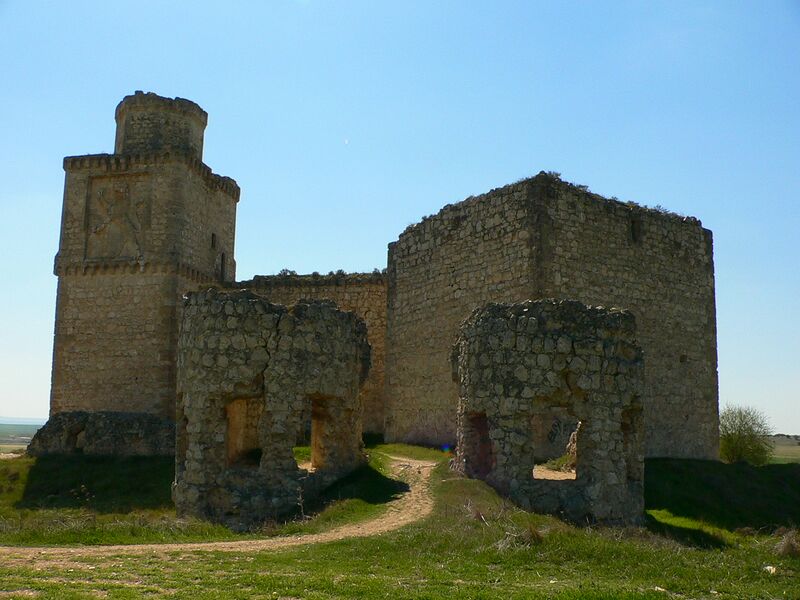Файл:Castle of Barcience.jpg