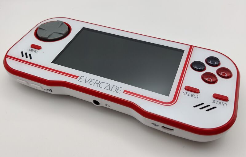 Файл:Evercade Original Handheld Console SwitchedOff.jpg