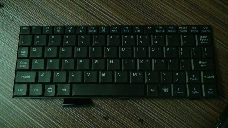 Файл:EEE PC 701 Keyboard.JPG