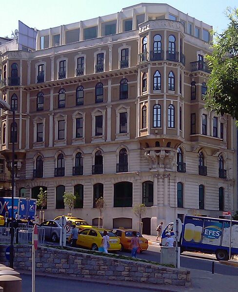 Файл:Istanbul Beyoglu Pera.jpg