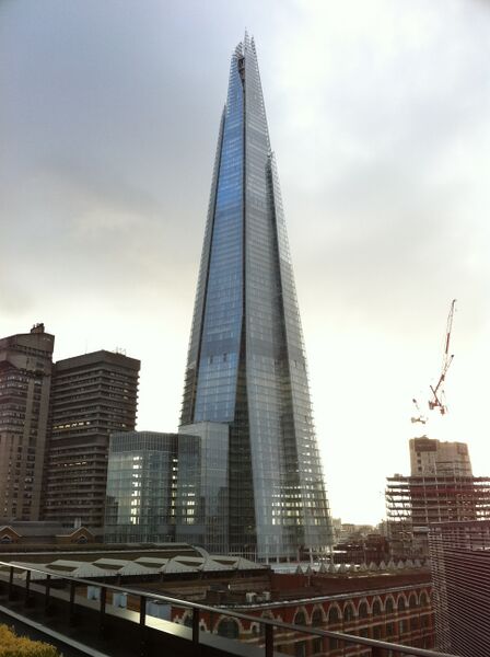 Файл:Shard London Bridge May 2012.JPG