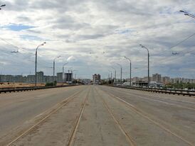 Проезжая часть моста во время реконструкции 2010 года