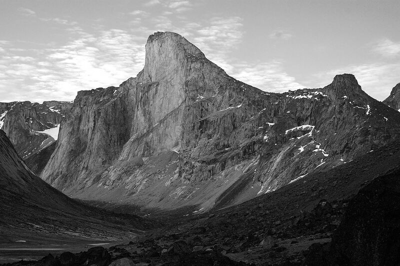 Файл:Mount Thor.jpg