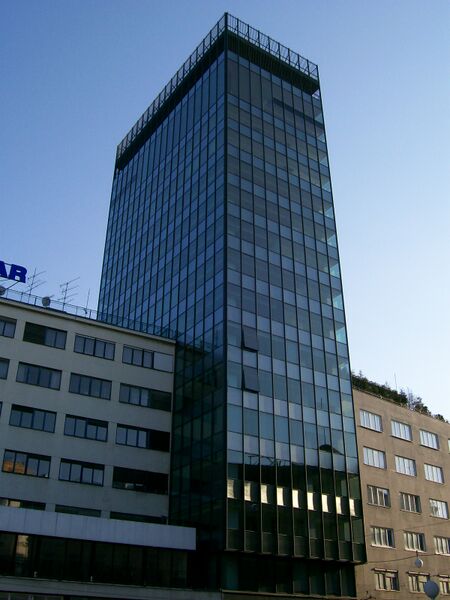 Файл:Neboder Ilica Zagreb.jpg