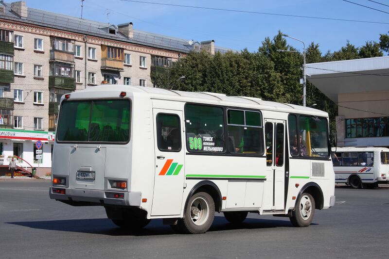 Файл:PAZ-32053 in Tomsk.JPG