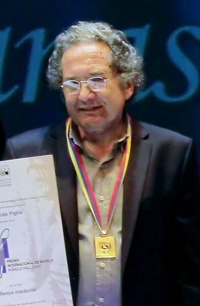 Файл:Ricardo Piglia.jpg