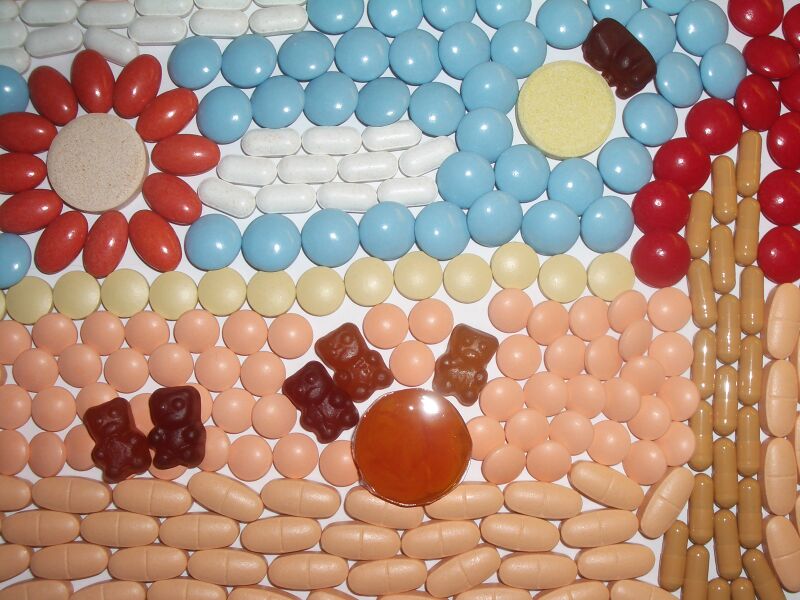 Файл:Multivitamin picture.JPG