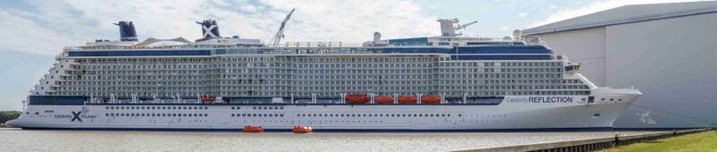 Файл:CelebrityReflection.jpg