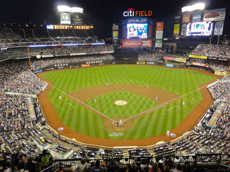 Файл:Citi Field 2011.JPG