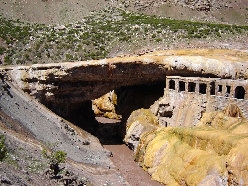 Файл:Puente del Inca 7.JPG
