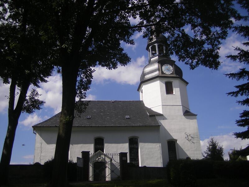 Файл:Kirche Jonaswalde.jpg