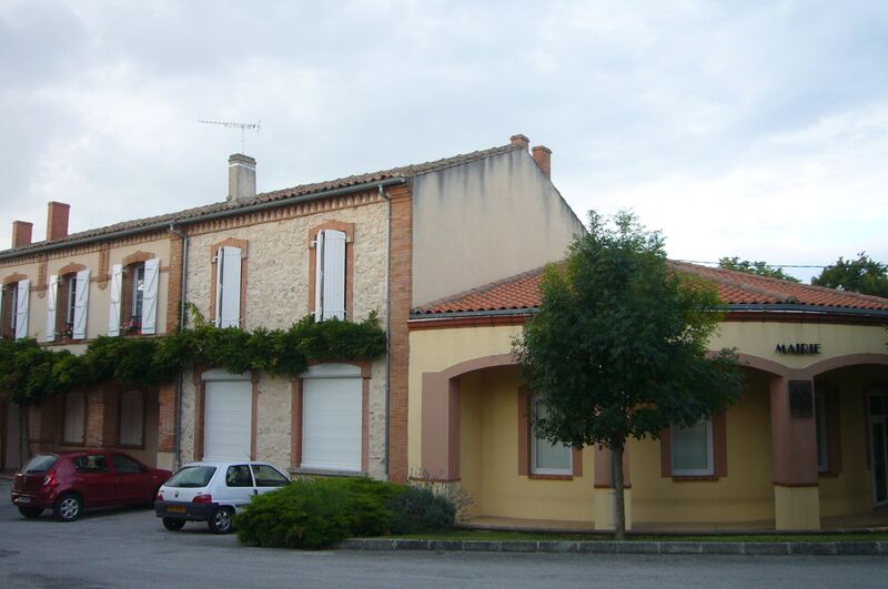 Файл:Teyssode - Mairie.JPG