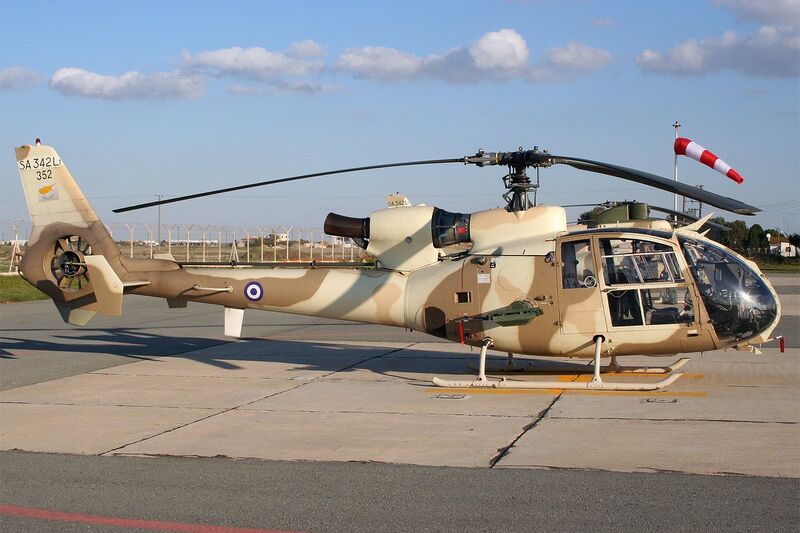Файл:Aerospatiale SA-342L1 Gazelle..jpg