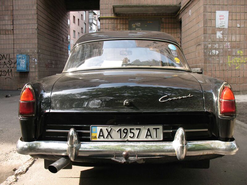 Файл:Ford Consul back.JPG