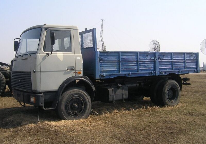 Файл:MAZ 5337.JPG