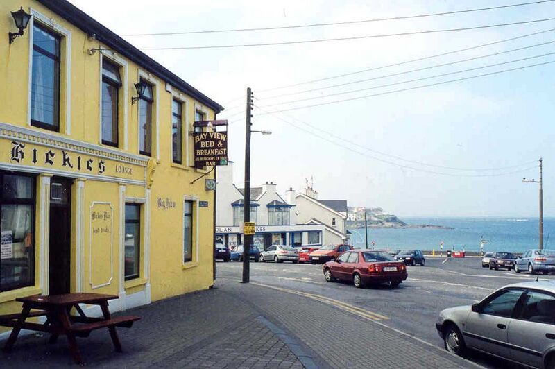Файл:Kilkee2.JPG