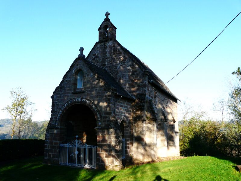 Файл:Saint-Cyr-la-Roche chapelle (2).JPG