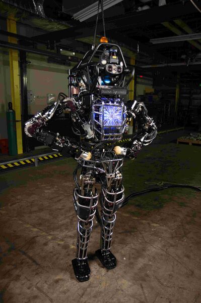 Файл:Atlas during testing.jpg