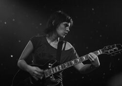 На концерте в Нью-Йоркском клубе Webster&nbsp;Hall, ноябрь&nbsp;2008