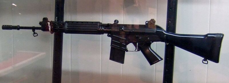Файл:FN CAL close1.JPG