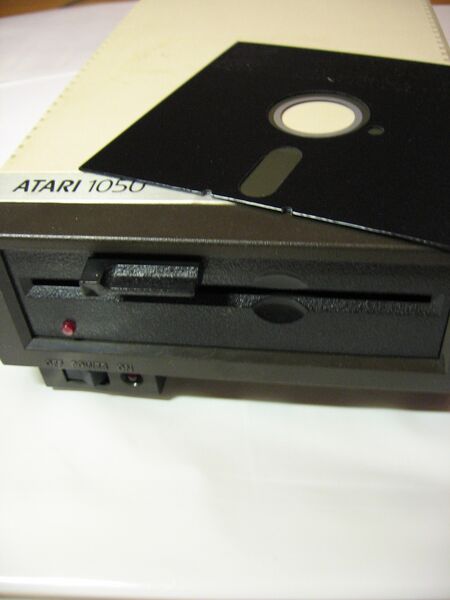 Файл:1050 front.JPG