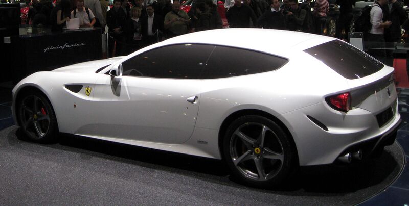 Файл:Ferrari FF Autosalon Genf.JPG