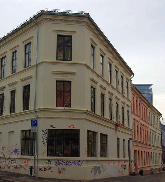 Файл:Blitzhuset 25.mars 2010.JPG