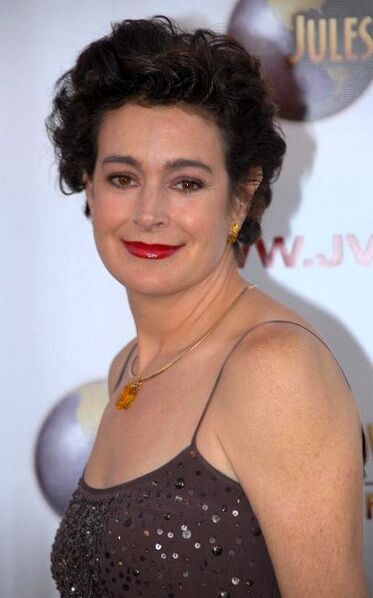 Файл:Sean Young LF.JPG