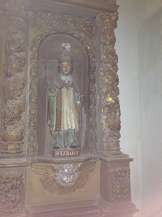 Статуя святого Люнэра. XVIII век. Храм в Миниак-су-Бешерель[фр.].