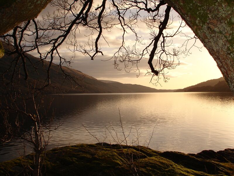 Файл:View of loch lomond.JPG