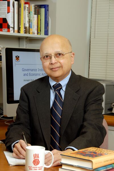 Файл:Avinash Dixit.JPG