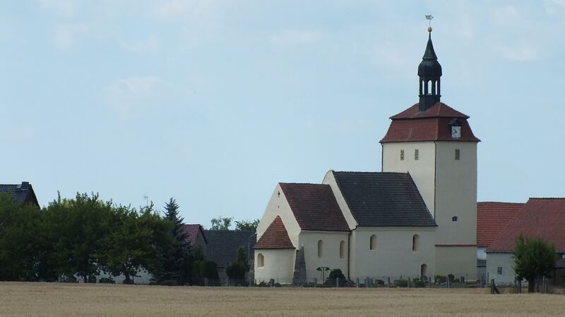 Файл:Kirche Lebien.JPG