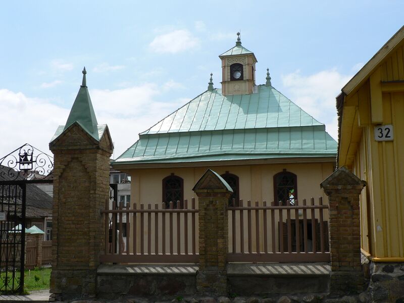 Файл:Trakai Kenesa.JPG