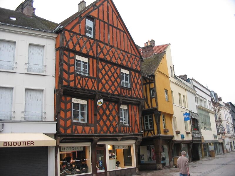 Файл:Dreux-Rue.jpg