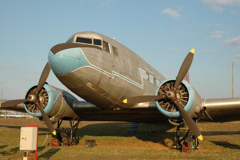 Файл:Li-2 HA-LIQ 05.jpg