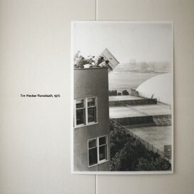 Обложка альбома Тима Хекера «Ravedeath, 1972» (2011)