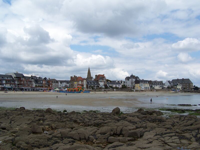 Файл:Larmor-Plage.JPG