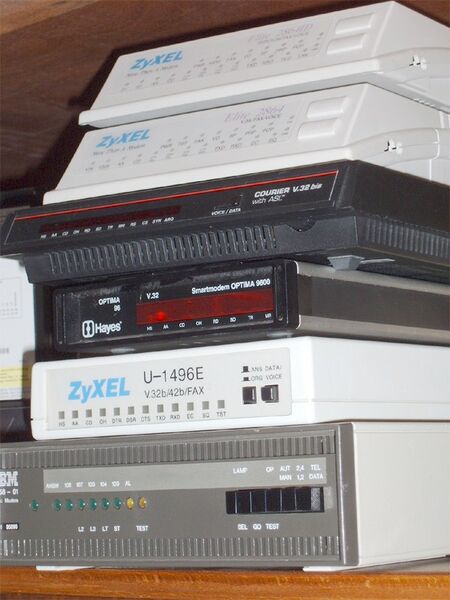 Файл:Modems.jpg