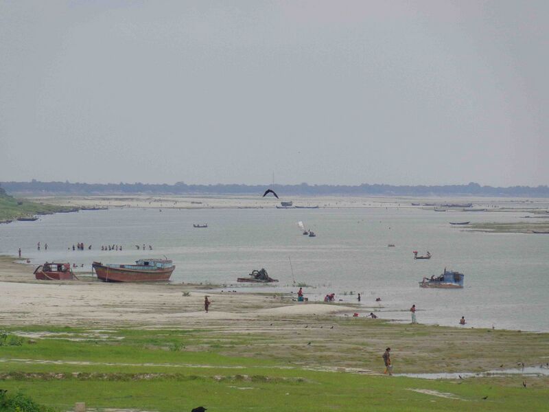 Файл:Another View Of Padma.jpg