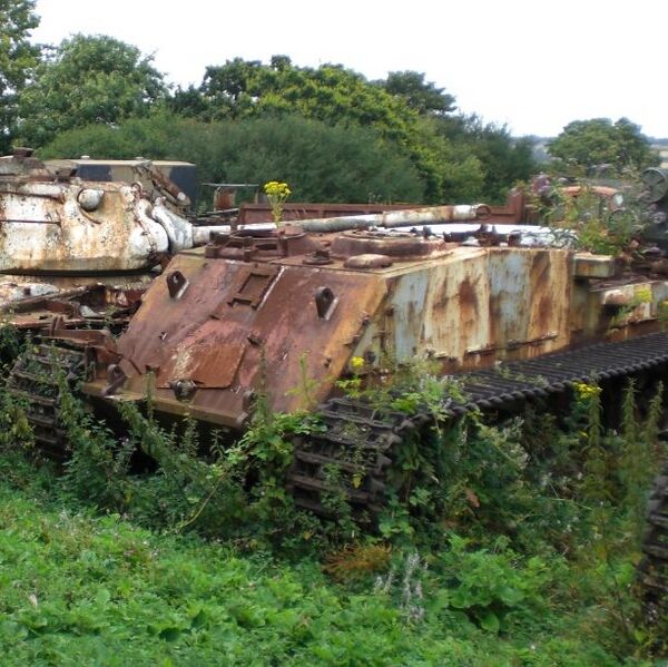 Файл:Conqueror ARV Mk II.jpg