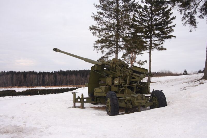 Файл:Stalin line - KS-19.JPG