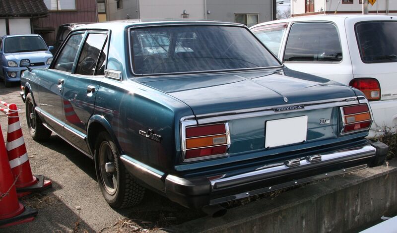 Файл:1st generation Toyota Chaser rear.jpg
