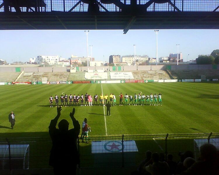 Файл:Redstar-bordeauxb.JPG